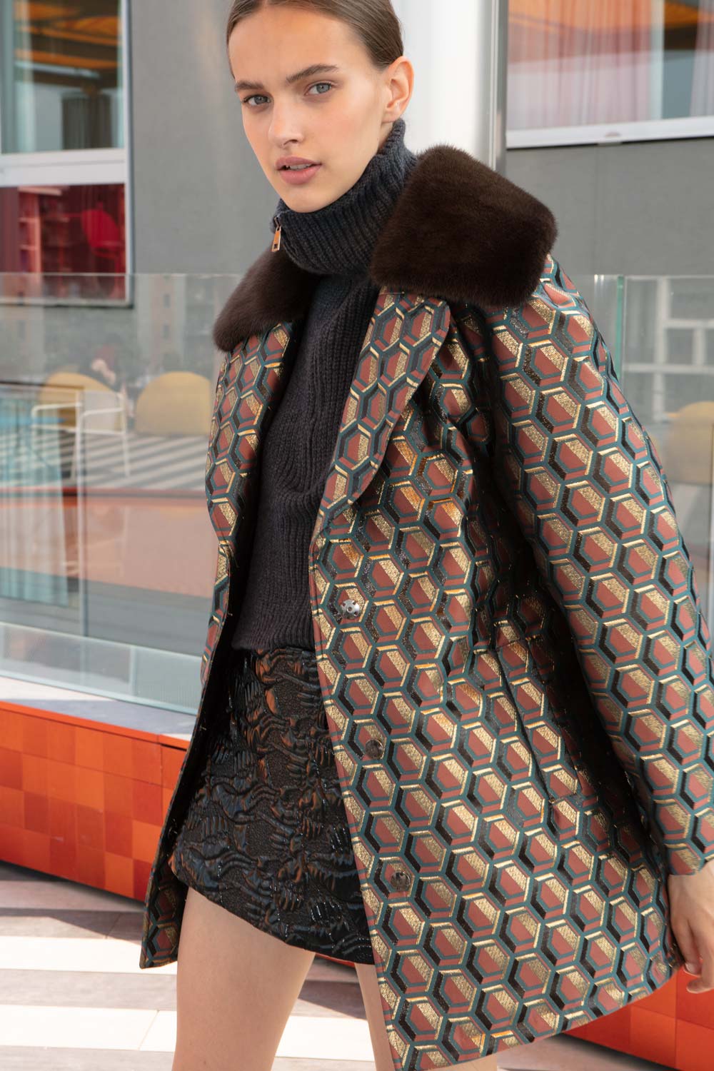 Женские пальто из шерсти - купить в интернет магазине МОДА Цвет Розовый, Коричневый